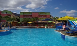 Hotel Eri Beach & Village